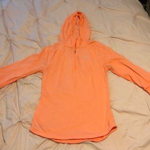 Nike 3/4 sleeve zip-up shirt